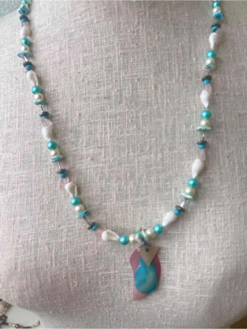 Vintage Mother of Pearl Shell Pendant Necklace Boho Coastal Beach Statement